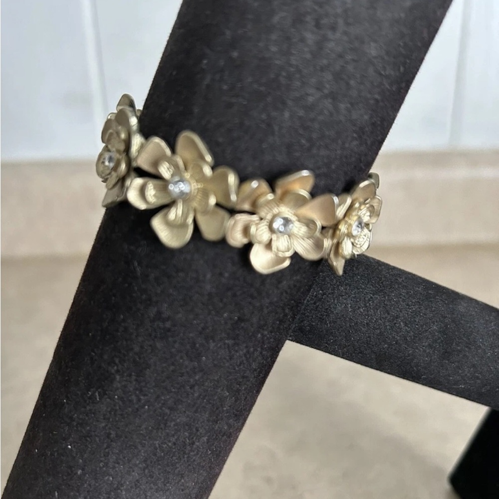 Gold Tone Floral Stretch Bracelet With Crystals Vintage Gold Floral Bracelet